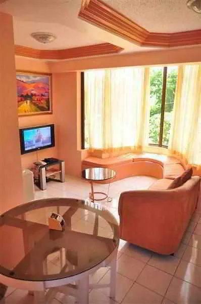 White Mansion Hotel Davao